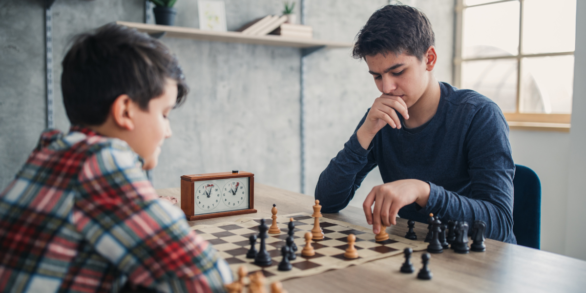 Comment choisir une pendule pour jouer aux échecs ?